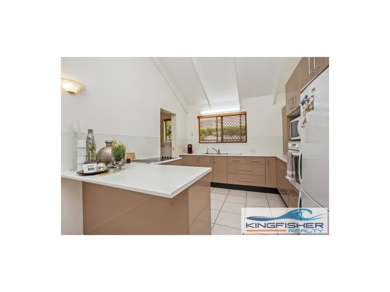 1/36 Twenty Seventh Avenue, Palm Beach QLD 4221