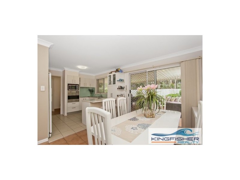 61 Seville Circuit, Burleigh Waters QLD 4220