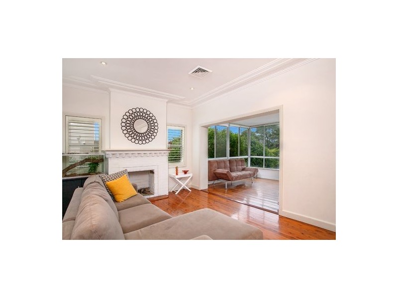 22 Marlborough Avenue, Freshwater NSW 2096