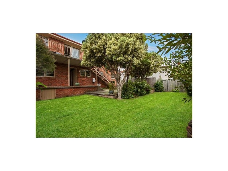 27 Makim Street, North Curl Curl NSW 2099