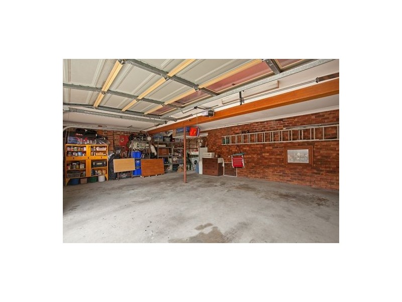 27 Makim Street, North Curl Curl NSW 2099