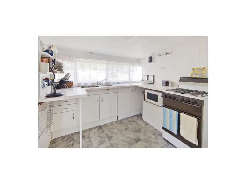 5 Beach Parade, North Narrabeen NSW 2101