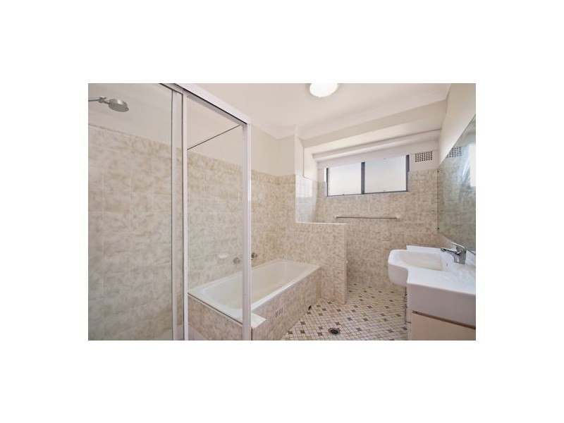 1/108 Queenscliff Road, Queenscliff NSW 2096