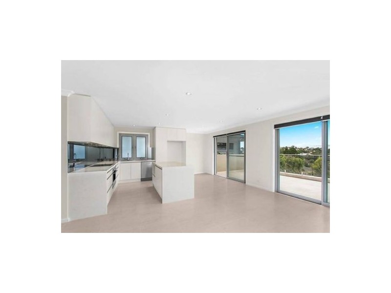 15 Southern Cross Way, Allambie Heights NSW 2100