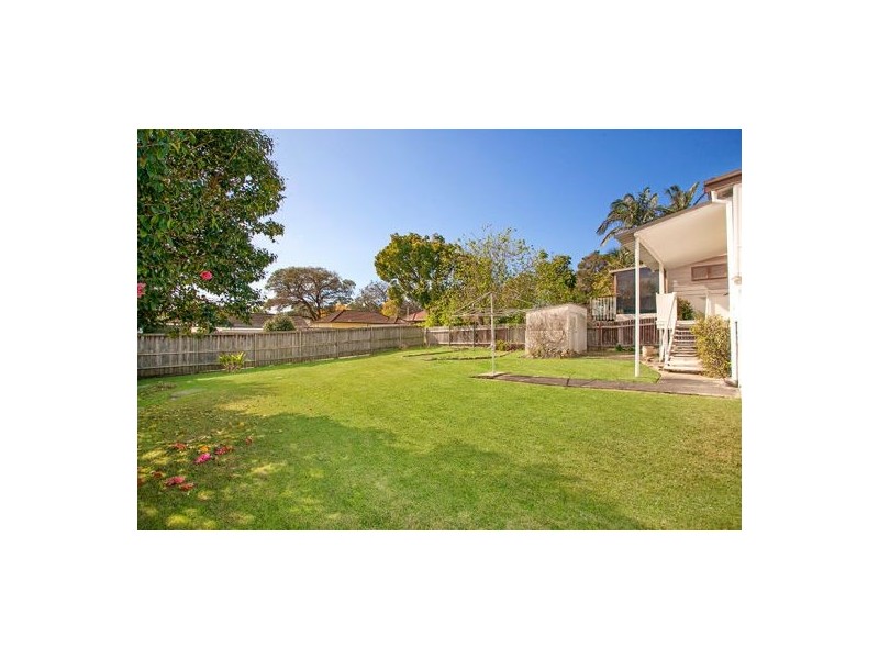 83 Wyadra Avenue, North Manly NSW 2100