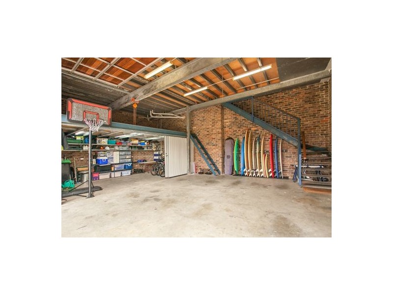 3 Jocelyn Street, North Curl Curl NSW 2099