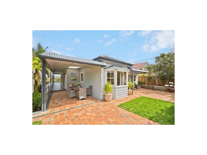 3 Jocelyn Street, North Curl Curl NSW 2099