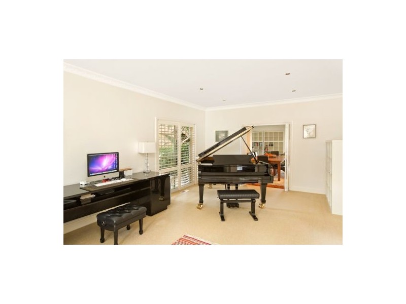 52 Brooker Avenue, Beacon Hill NSW 2100