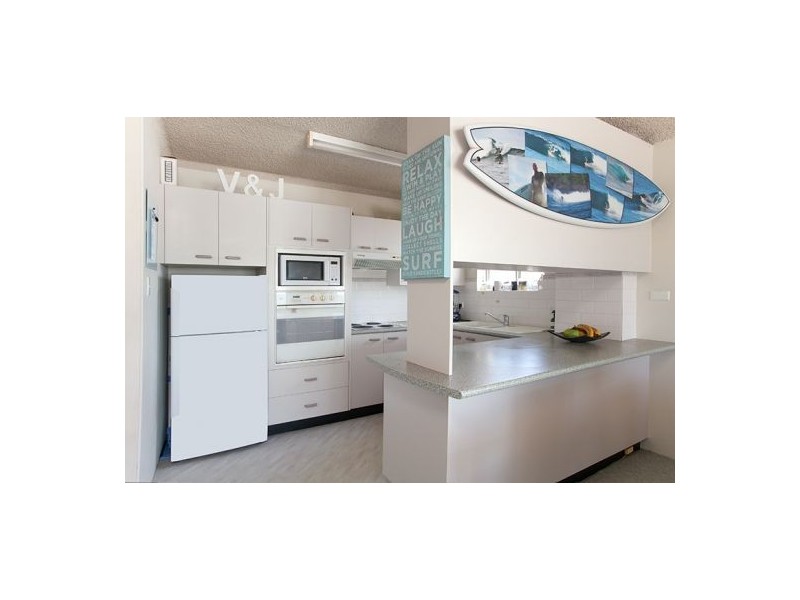 5/64 Carrington Parade, Curl Curl NSW 2096