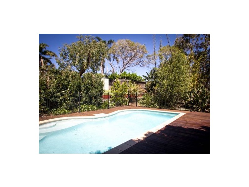 211A Headland Road, North Curl Curl NSW 2099