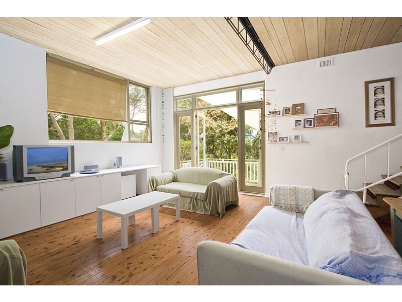 14 Rowena Road, Narraweena NSW 2099