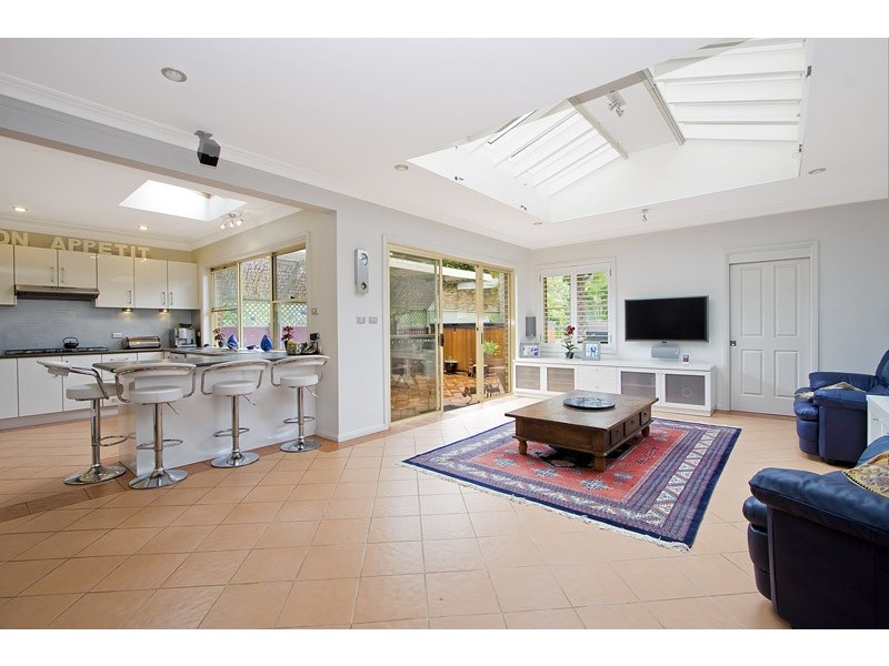 18 Jocelyn Street, North Curl Curl NSW 2099