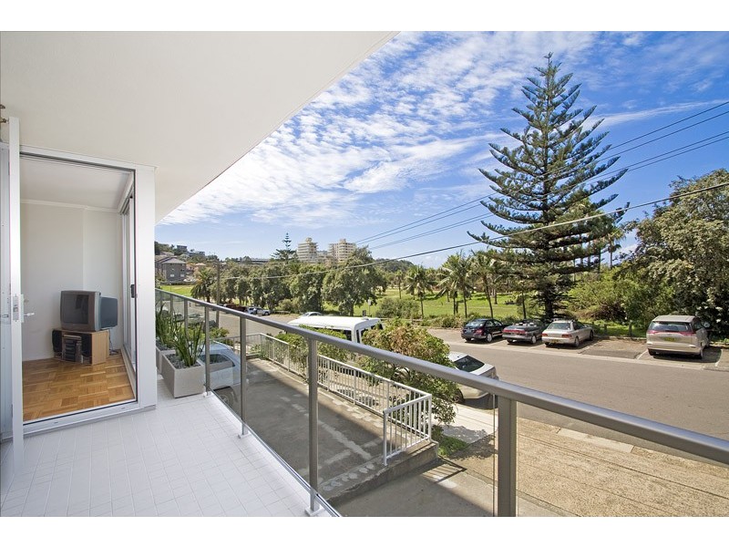 2/30 Moore Road, Freshwater NSW 2096