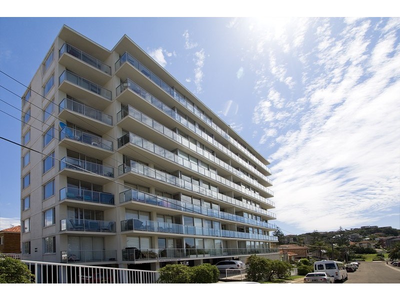 2/30 Moore Road, Freshwater NSW 2096