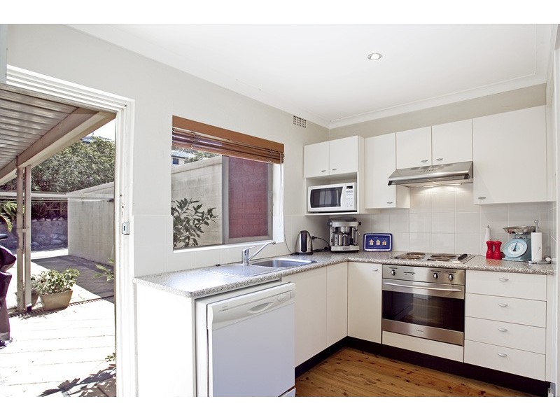 13/82 Soldiers Avenue, Freshwater NSW 2096