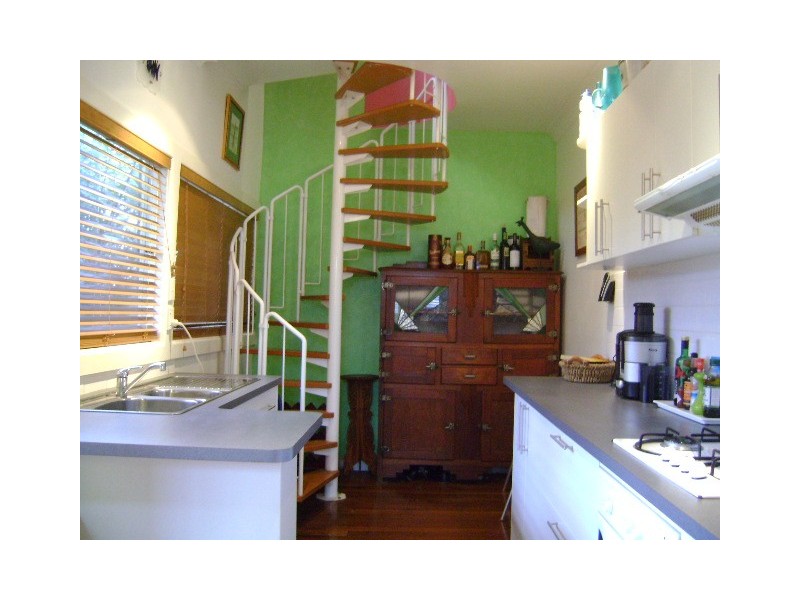 1B Travers Road, Curl Curl NSW 2096