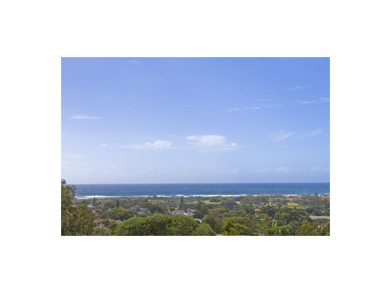 18 Jocelyn Street, North Curl Curl NSW 2099