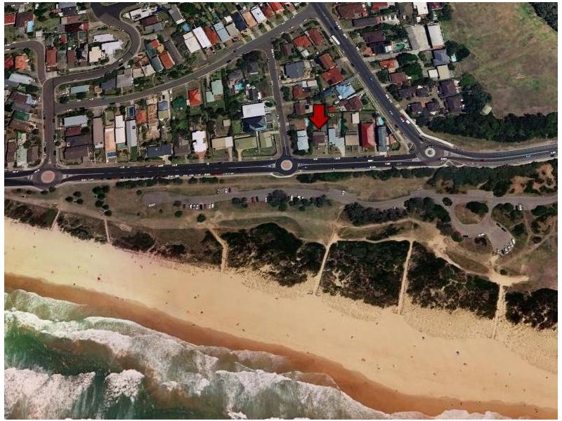 80 Carrington Parade, Curl Curl NSW 2096