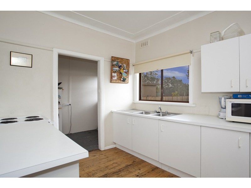 21 Stirgess Avenue, Curl Curl NSW 2096