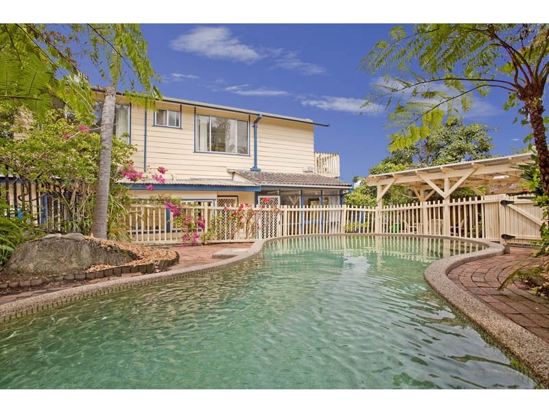 10 Burilla Avenue, North Curl Curl NSW 2099