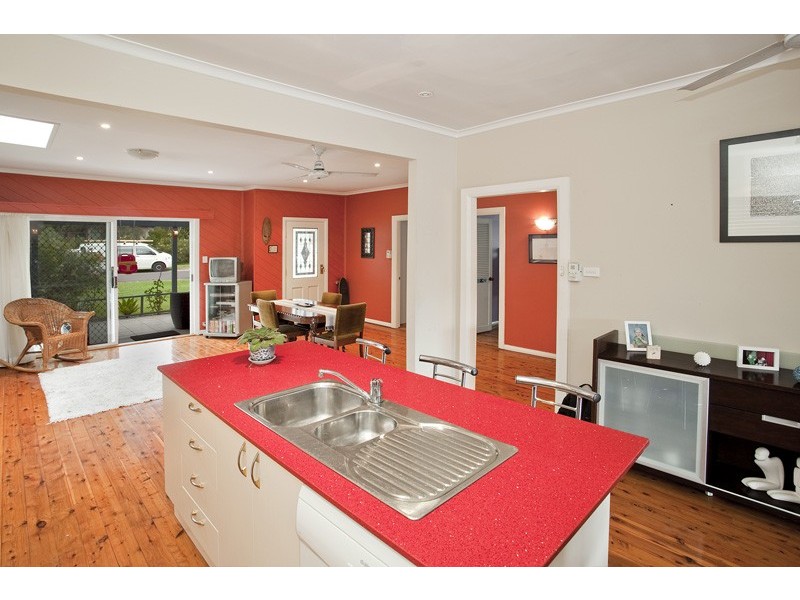 11 Jamieson Avenue, North Curl Curl NSW 2099