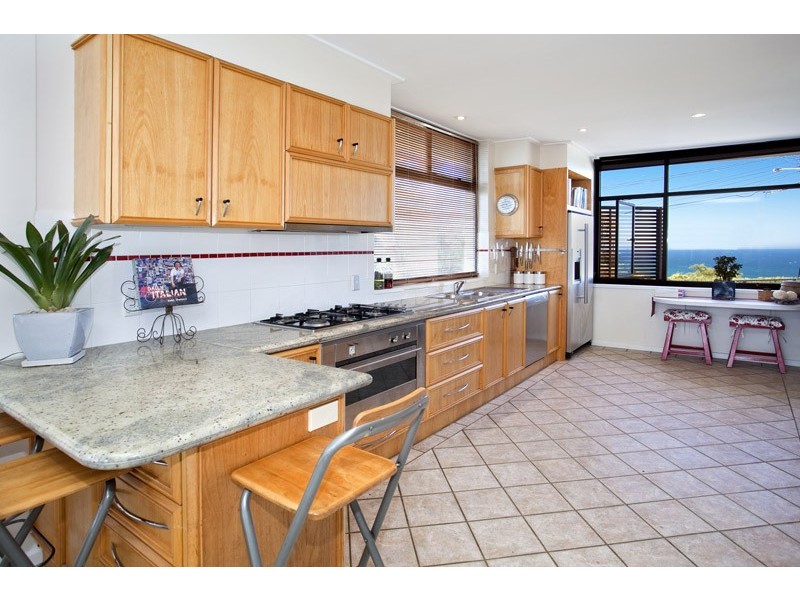 12 Seddon Hill Road, Freshwater NSW 2096