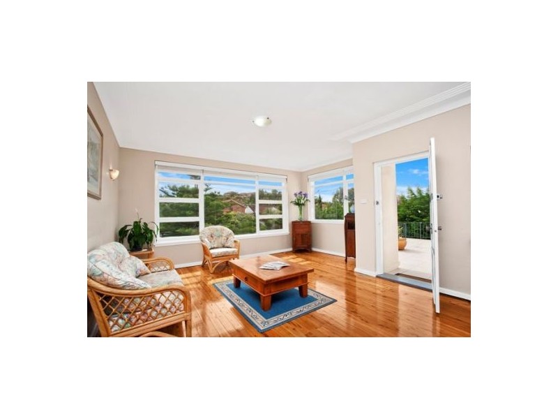 3 Kooloora Avenue, Freshwater NSW 2096