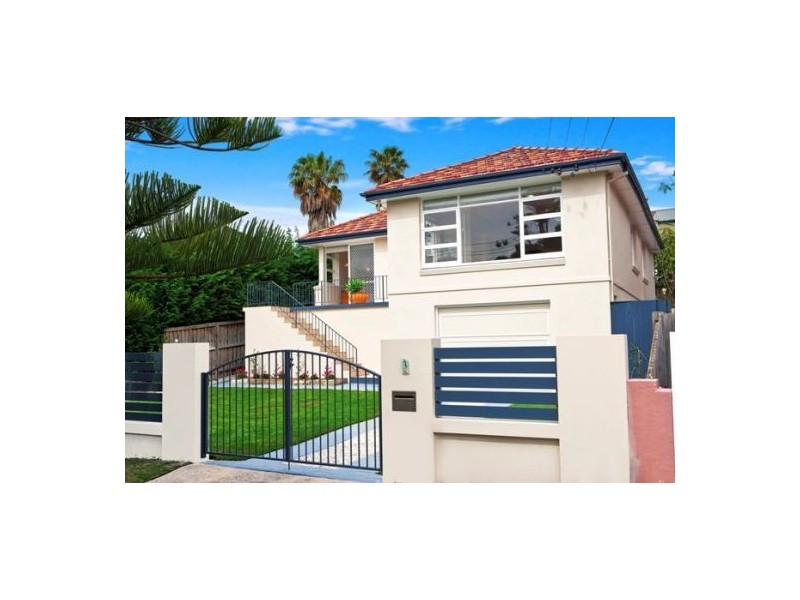 3 Kooloora Avenue, Freshwater NSW 2096