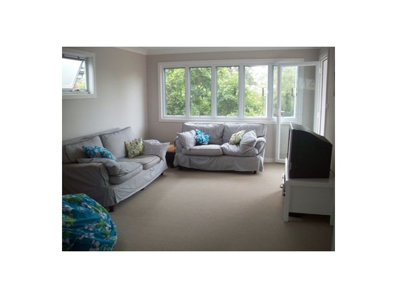 37 Surfers Parade, Freshwater NSW 2096