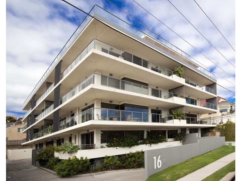 23/16-18 Beach Street, Curl Curl NSW 2096