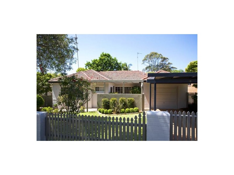 2 Waratah Street, Freshwater NSW 2096