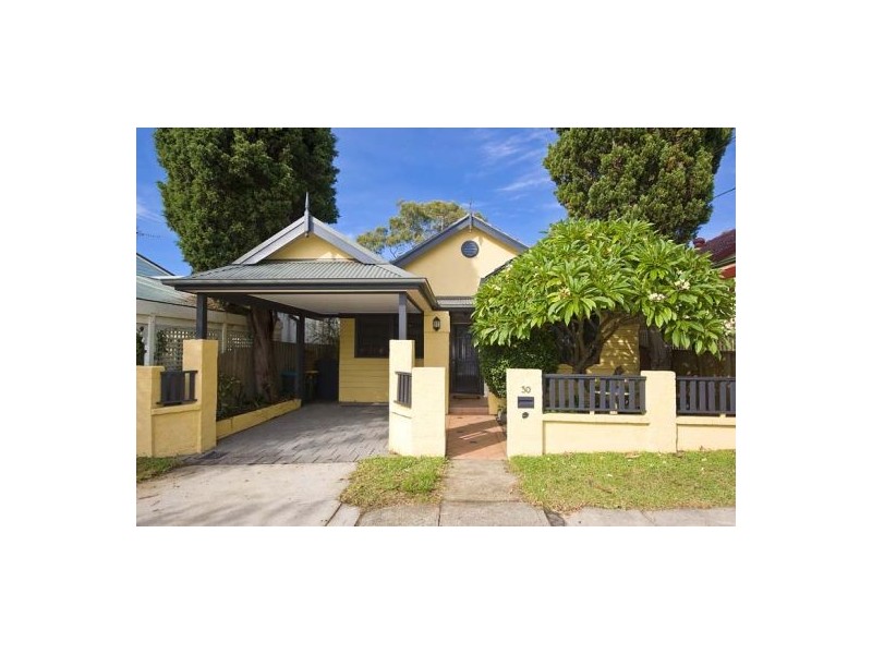 30 Johnson Street, Freshwater NSW 2096