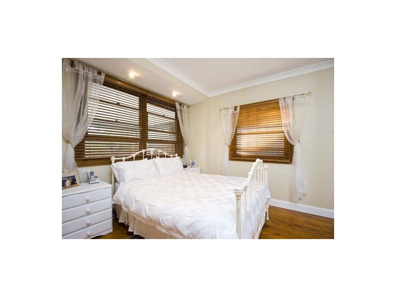 30 Johnson Street, Freshwater NSW 2096