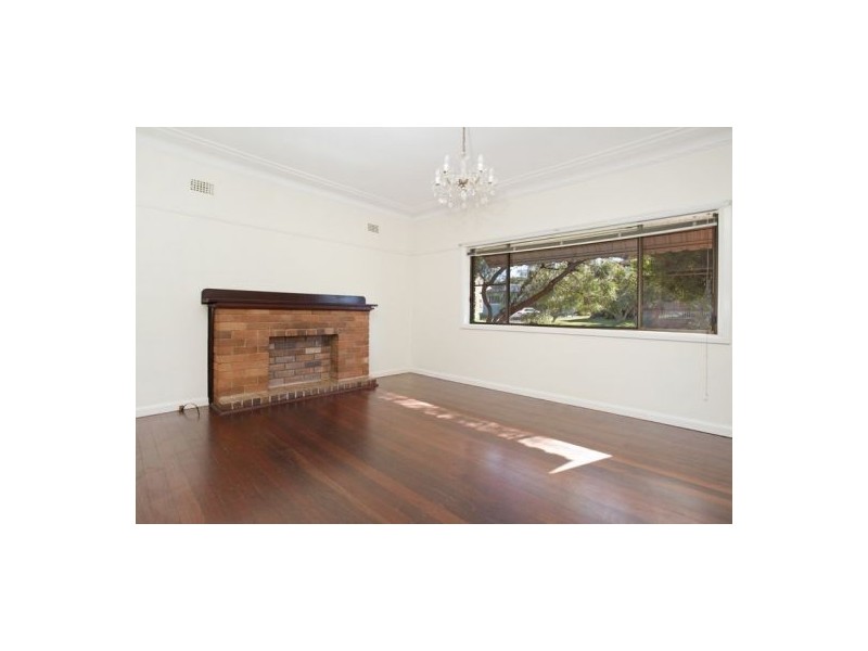 49B Pitt Road, North Curl Curl NSW 2099