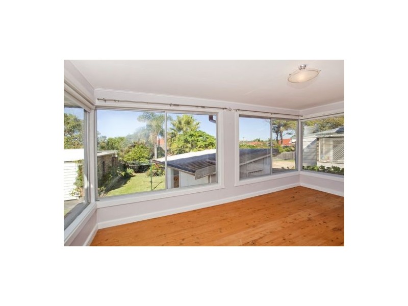49B Pitt Road, North Curl Curl NSW 2099