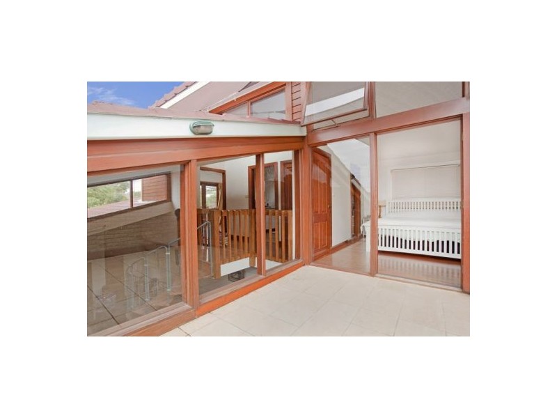 67 Soldiers Avenue, Freshwater NSW 2096