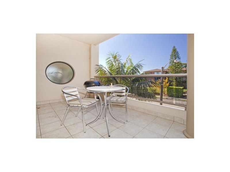 9/17 Boronia Street, Dee Why NSW 2099