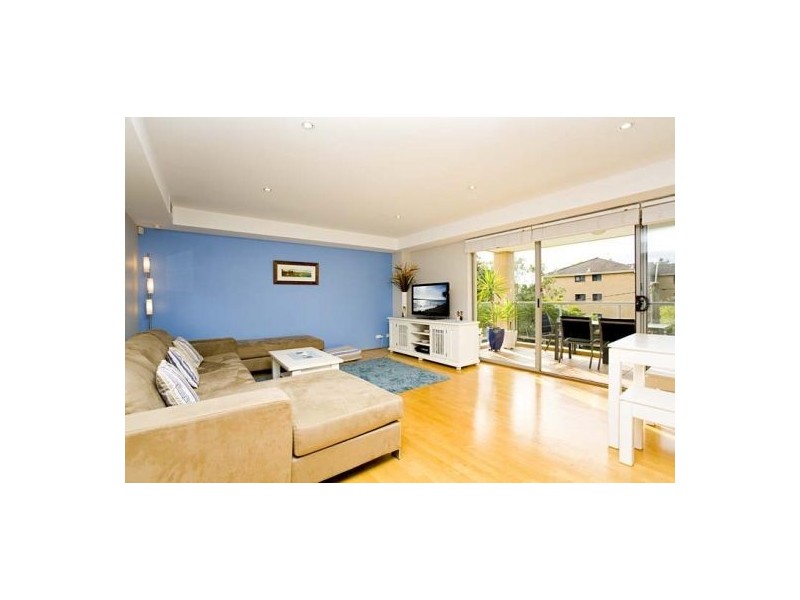 4/18 Banksia Street, Dee Why NSW 2099