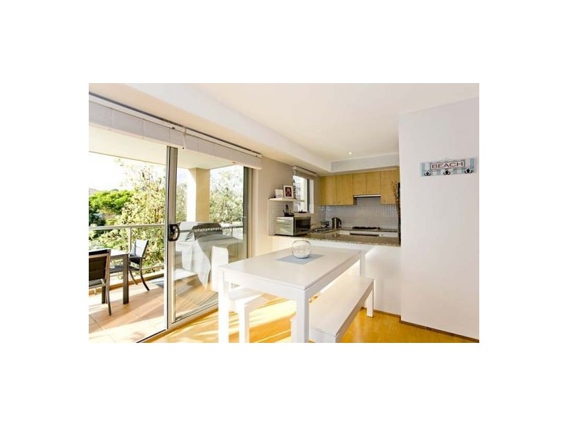 4/18 Banksia Street, Dee Why NSW 2099