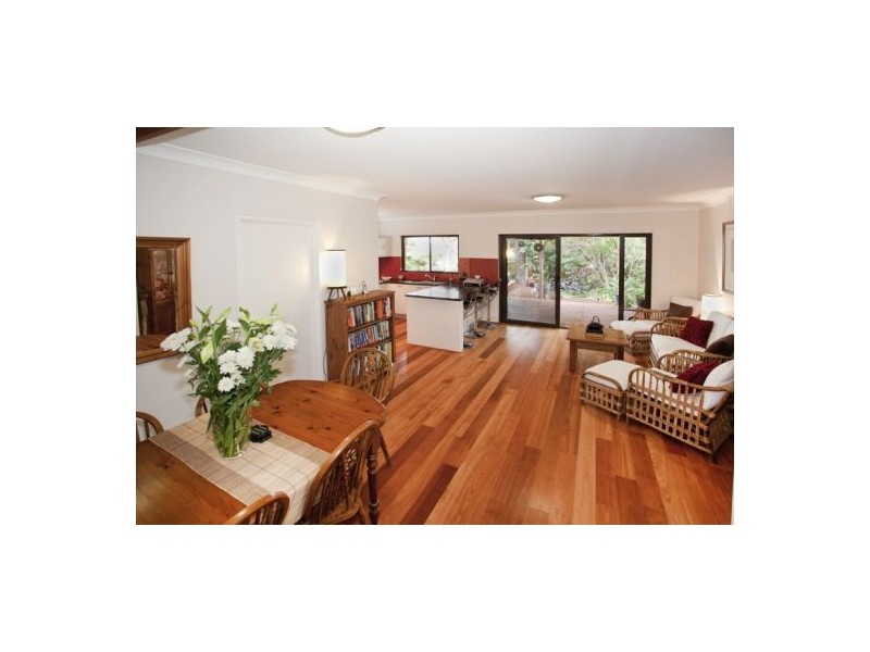 9B Brighton Street, Curl Curl NSW 2096
