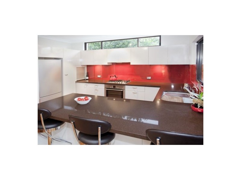 9B Brighton Street, Curl Curl NSW 2096