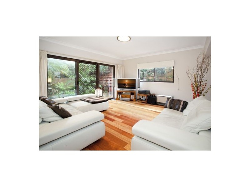 9B Brighton Street, Curl Curl NSW 2096