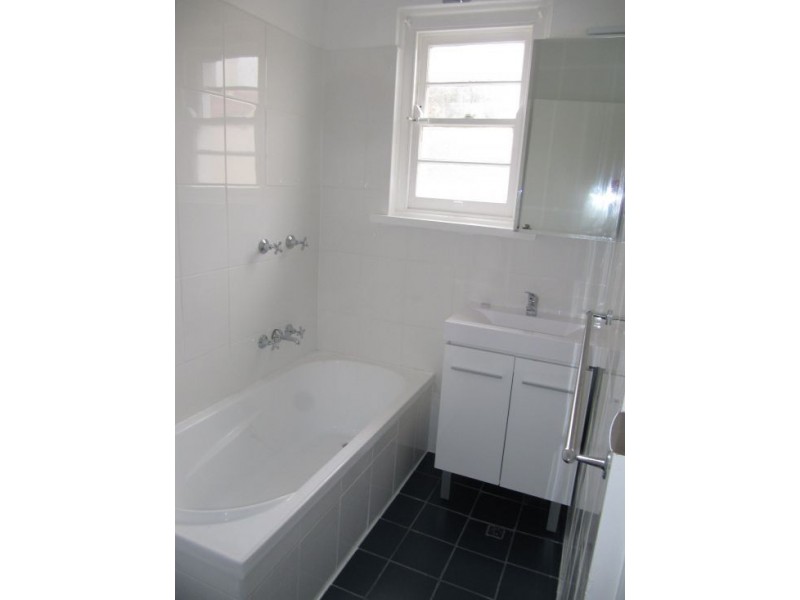 1/64 Undercliff Road, Freshwater NSW 2096