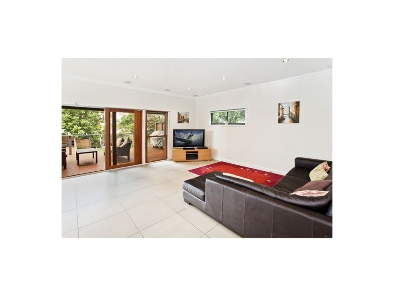 30 Coles Road, Freshwater NSW 2096