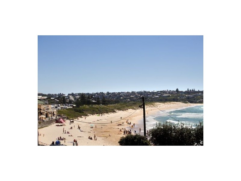 38 Carrington Parade, Curl Curl NSW 2096