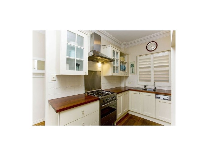 9/38 Ocean View Road, Freshwater NSW 2096