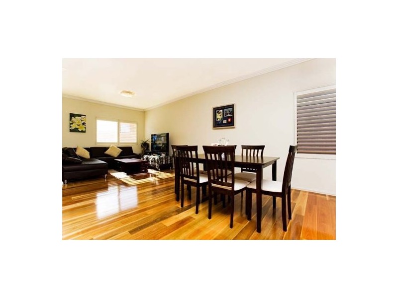23/2-10 Hawkesbury Avenue, Dee Why NSW 2099