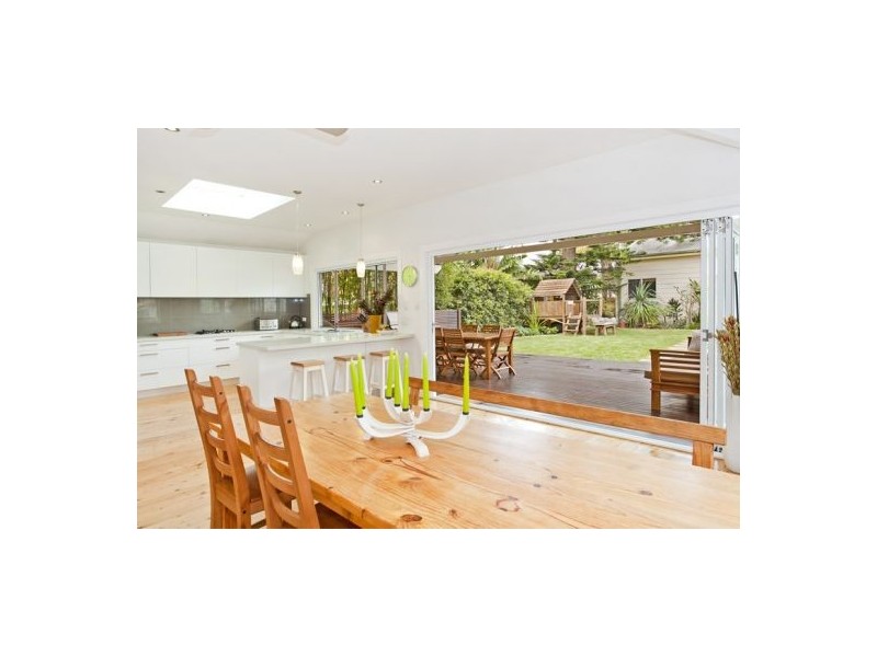 2 Coles Road, Freshwater NSW 2096