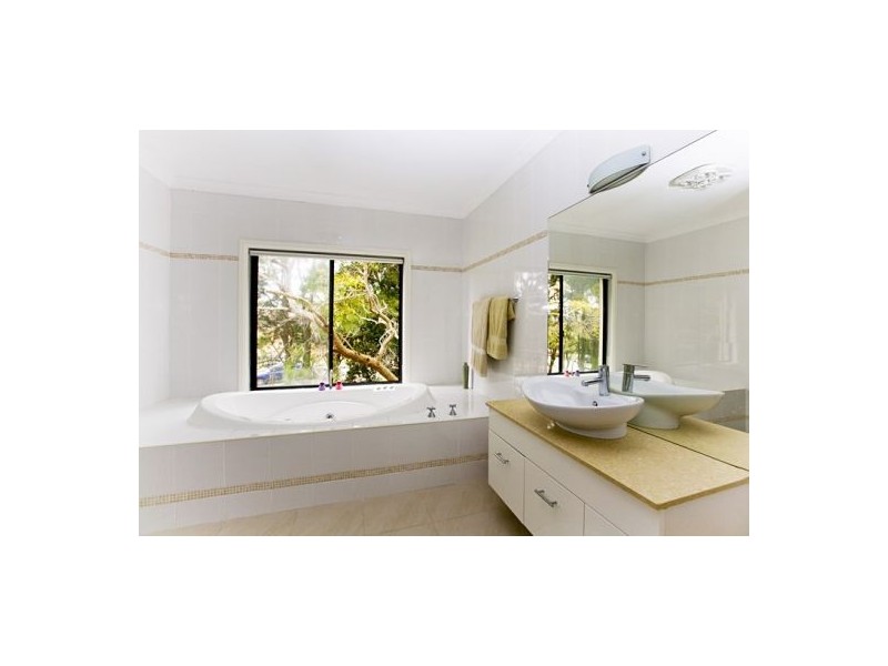 15 Banksia Street, Dee Why NSW 2099