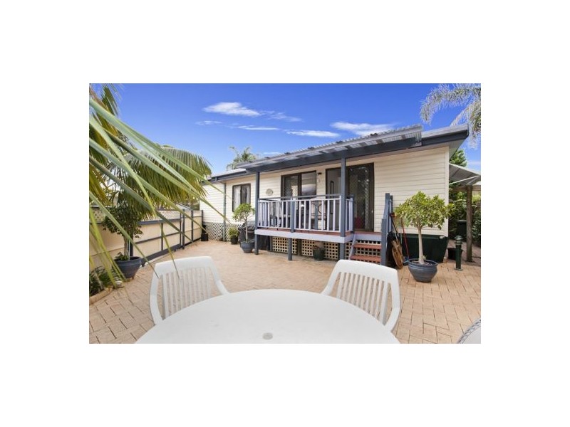 10 Palm Parade, North Narrabeen NSW 2101